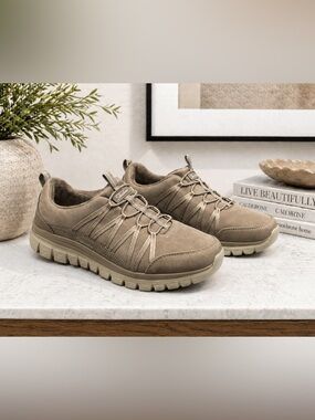 Skechers Air Cooled Memory Foam Taupe Sneakers Womens 9